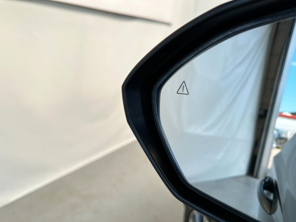 Купить Hyundai TUCSON Hybrid 48V*Kamera*Klima*Scheckheft*1.Hand в Литве | фото №23 | Unis.lt