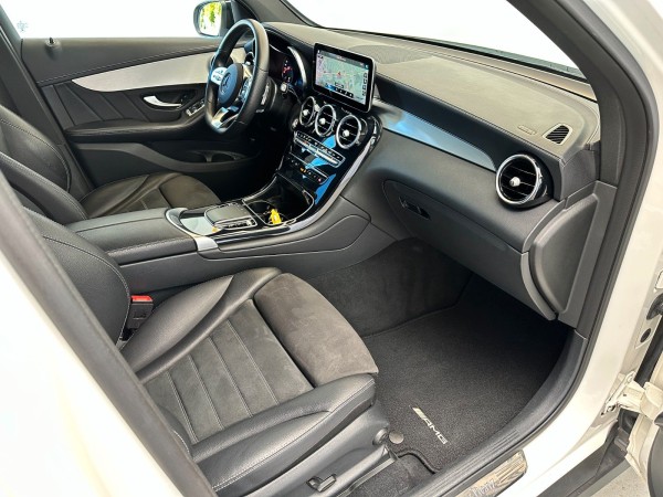 Купить  GLC 300 DE | 2.0 Plug-In | AMG | 4MATIC в Литве | фото №22 | Unis.lt