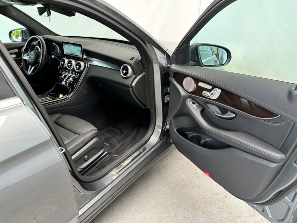 Купить Mercedes-Benz GLC 300 DE | 2.0 Plug-In | 4MATIC в Литве | фото №24 | Unis.lt