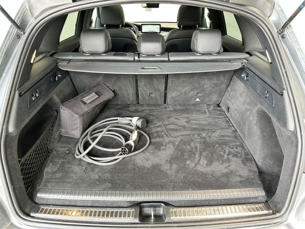 Купить Mercedes-Benz GLC 300 DE | 2.0 Plug-In | 4MATIC в Литве | фото №29 | Unis.lt