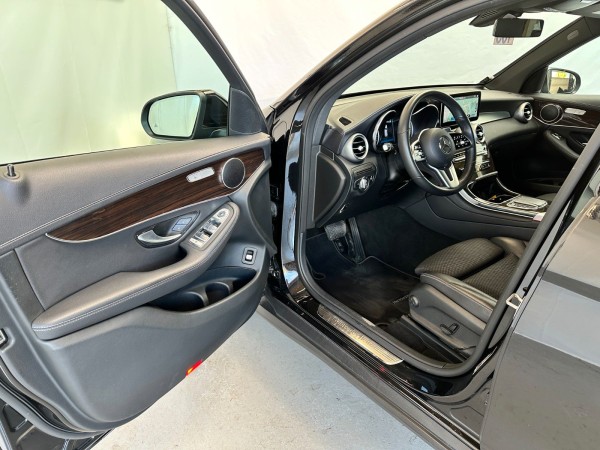 Купить  GLC 300 DE | 2.0 Plug-In | 4MATIC в Литве | фото №19 | Unis.lt
