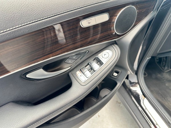 pirkite Lietuvoje Mercedes-Benz GLC 300de Plug-In*4MATIC*Kamera*Scheckheft*1Hand | nuotrauka №7 | Unis.lt