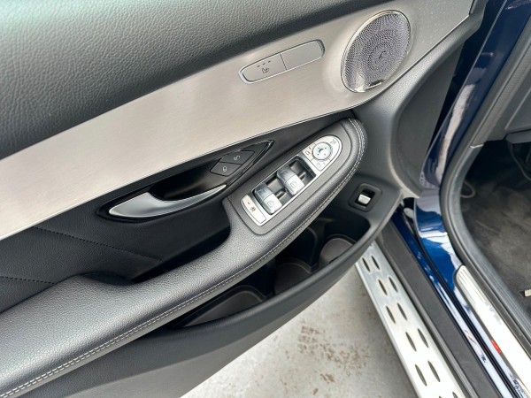 Buy Mercedes-Benz GLC 300de Plug-In*AMG*4MATIC*Kamera 360*1.Hand Lithuania | img №7 | Unis.lt