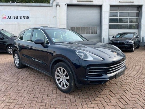 pirkite Lietuvoje Porsche Cayenne E-Hybrid Chrono Plug-in Cam Pan 1.Hand | nuotrauka №3 | Unis.lt