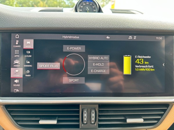 pirkite Lietuvoje Porsche Cayenne E-Hybrid Chrono Plug-in Cam Pan 1.Hand | nuotrauka №29 | Unis.lt