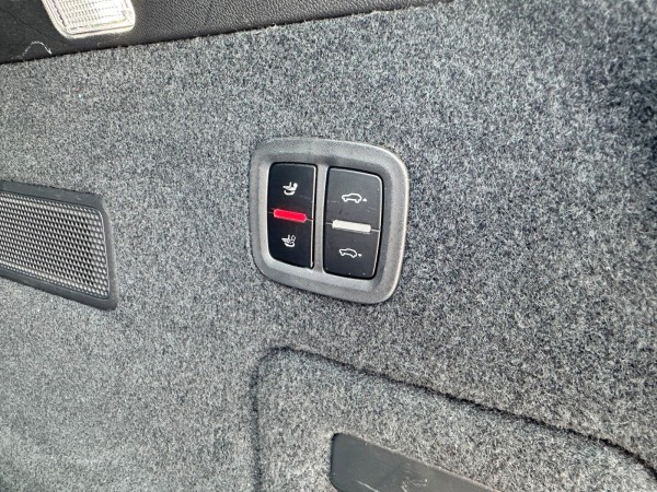 pirkite Lietuvoje Porsche Cayenne E-Hybrid Chrono Plug-in Cam Pan 1.Hand | nuotrauka №34 | Unis.lt