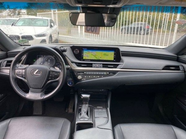 pirkite Lietuvoje Lexus ES 300h Hybrid Cam Navi Scheckheft 1.Hand | nuotrauka №11 | Unis.lt