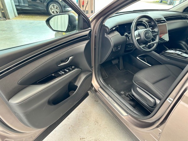 Buy Hyundai TUCSON Hybrid*Kamera*Navi*Klima*Scheckheft*1Hand Lithuania | img №19 | Unis.lt