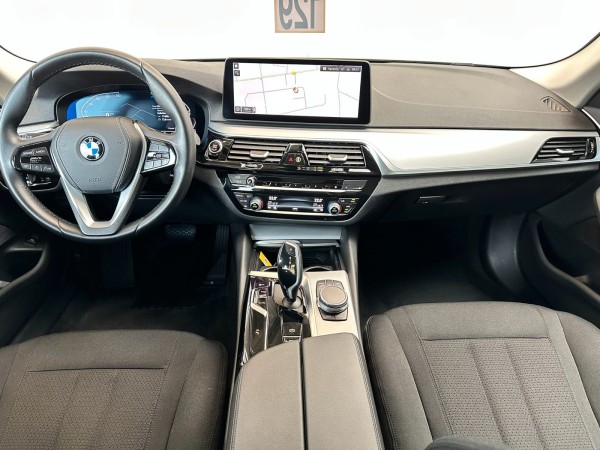 Купить BMW 520d Touring  xDrive*Active Guard*Scheckheft в Литве | фото №10 | Unis.lt