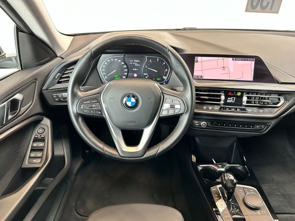 Купить BMW 216 Gran Coupé*Kamera*Navi*Scheckheft*1.Hand в Литве | фото №11 | Unis.lt