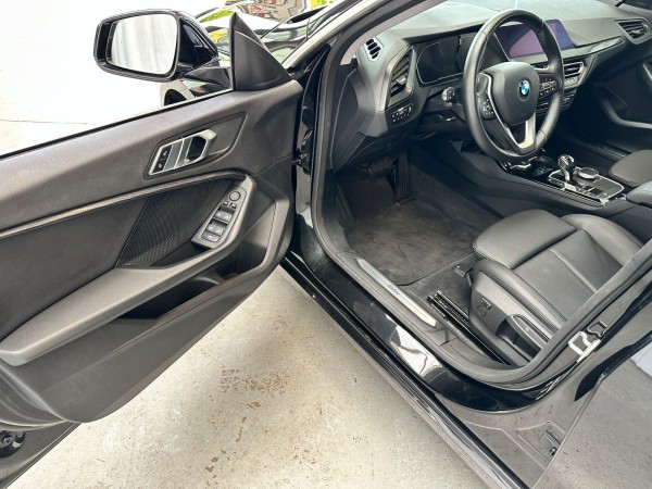 Купить BMW 216 Gran Coupé*Kamera*Navi*Scheckheft*1.Hand в Литве | фото №17 | Unis.lt
