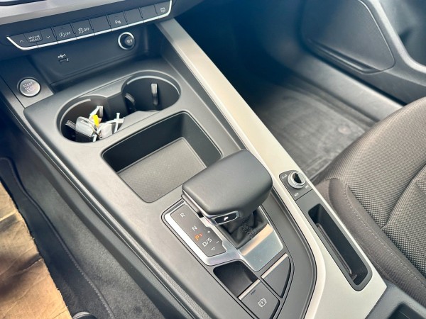 Buy Audi A4 AVANT G-Tron*CNG*Klima*Navi*Scheckheft*1.Hand Lithuania | img №14 | Unis.lt