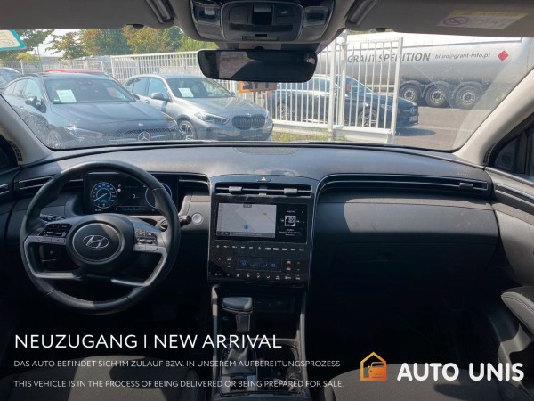 Buy Hyundai TUCSON Hybrid 48V*Kamera*Klima*Scheckheft*1.Hand Lithuania | img №12 | Unis.lt