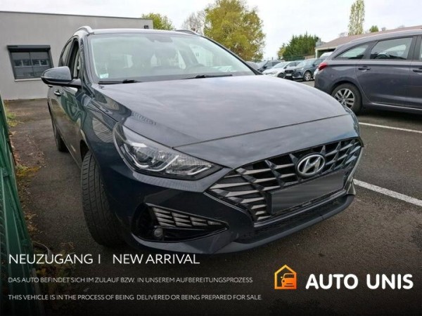 Купить Hyundai i30-SportWagon-Klima-Kamera-1.Hand-Scheckheft в Литве | фото №2 | Unis.lt