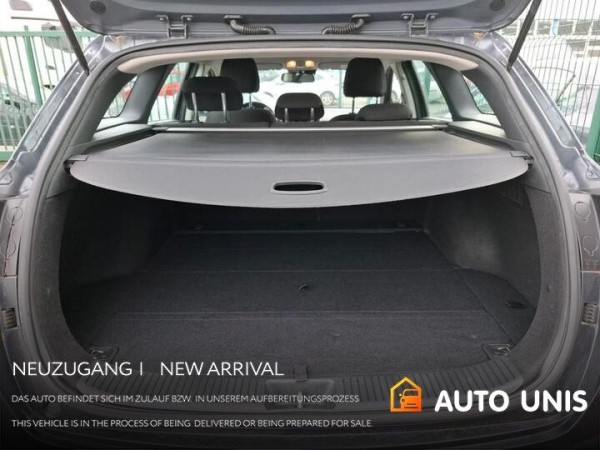 Купить Hyundai i30-SportWagon-Klima-Kamera-1.Hand-Scheckheft в Литве | фото №12 | Unis.lt