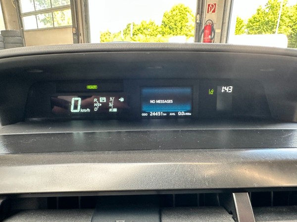 Buy  Prius+ Hybrid*Kamera*Navi*Scheckheft*7pl*1.Hand Lithuania | img №13 | Unis.lt