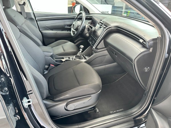 Купить Hyundai TUCSON Hybrid 48V*Kamera*Klima*Scheckheft*1.Hand в Литве | фото №20 | Unis.lt