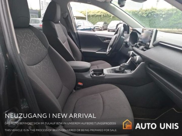 Buy Toyota RAV 4 Hybrid*Kamera*Klima*Scheckheft*1.Hand Lithuania | img №7 | Unis.lt