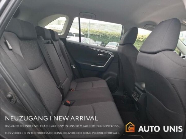 Buy Toyota RAV 4 Hybrid*Kamera*Klima*Scheckheft*1.Hand Lithuania | img №8 | Unis.lt
