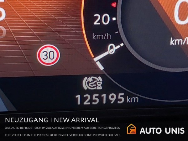 Купить  T7 Multivan Edition Lang*1.Hand*TUV 08.2026 в Литве | фото №19 | Unis.lt