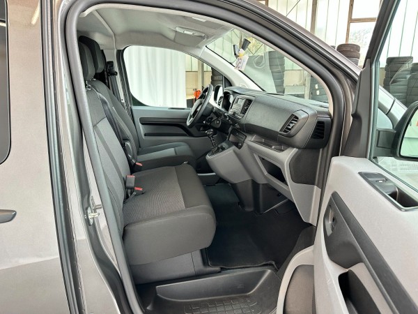 pirkite Lietuvoje Toyota Proace (Verso) combi Long*9 sitze*1.Hand | nuotrauka №18 | Unis.lt