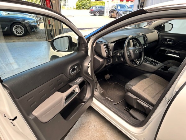 Купить Citroën C5 Aircross Plug-In*Kamera*Klima*Navi*1.Hand в Литве | фото №19 | Unis.lt