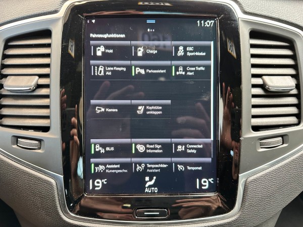 pirkite Lietuvoje  XC 90 T8 AWD Momentum*Plug-In*Kamera 360*1.Hand | nuotrauka №17 | Unis.lt