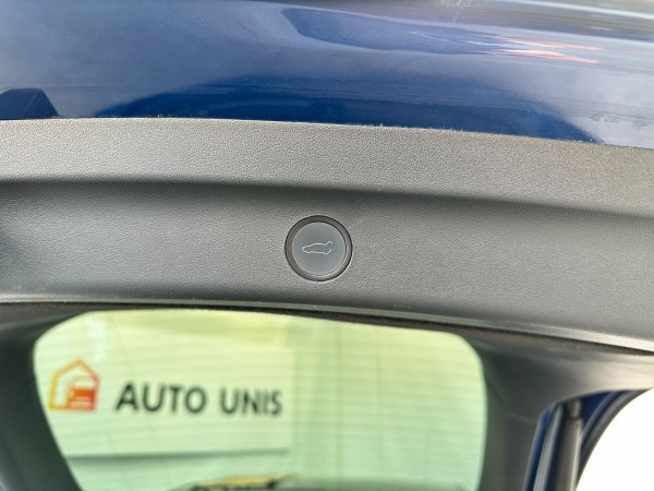 Buy Tesla Model Y Long Range Dual AWD Lithuania | img №31 | Unis.lt