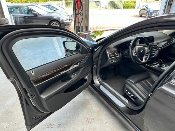 pirkite Lietuvoje BMW 745 e High Exec*Laser*Head UP*Scheckheft*1.Hand | nuotrauka №22 | Unis.lt