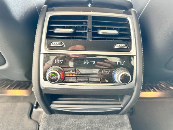 pirkite Lietuvoje BMW 745 e High Exec*Laser*Head UP*Scheckheft*1.Hand | nuotrauka №27 | Unis.lt