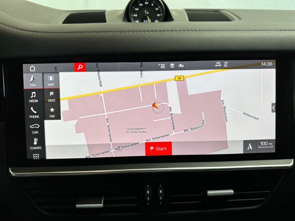 Купить Porsche Cayenne E-Hybrid Head Up*Panorama*Leder*1.Hand в Литве | фото №19 | Unis.lt