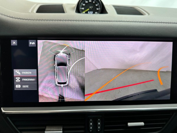 Купить Porsche Cayenne E-Hybrid Head Up*Panorama*Leder*1.Hand в Литве | фото №20 | Unis.lt