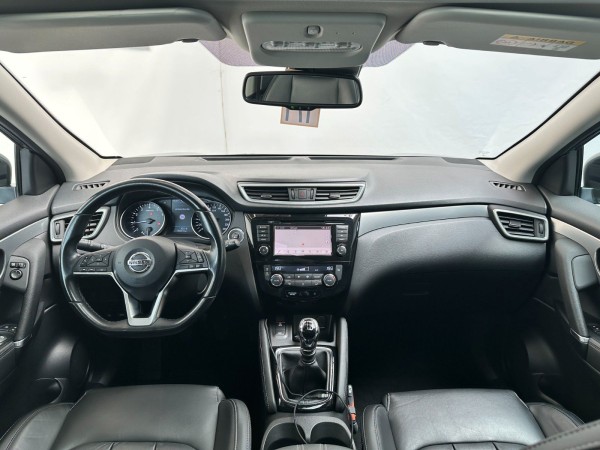 Buy Nissan Qashqai Leder*Panoramadach*Kamera 360*1.Hand Lithuania | img №12 | Unis.lt