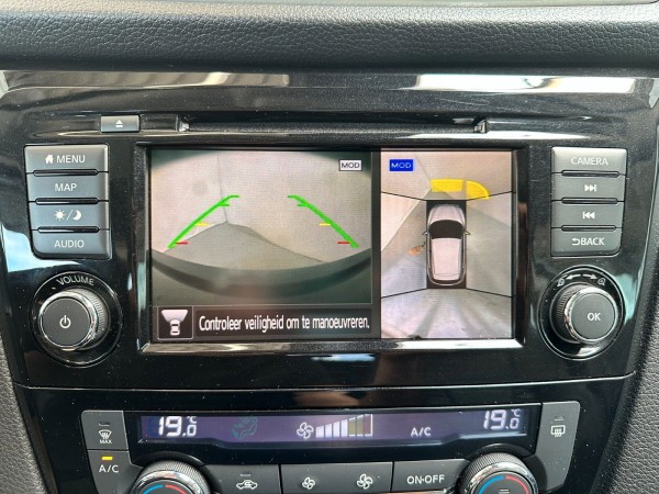 Buy Nissan Qashqai Leder*Panoramadach*Kamera 360*1.Hand Lithuania | img №18 | Unis.lt