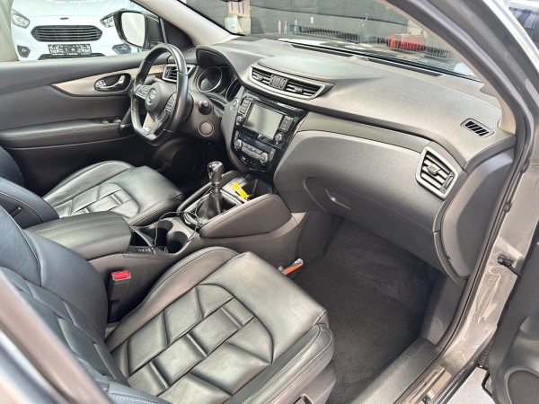 Buy Nissan Qashqai Leder*Panoramadach*Kamera 360*1.Hand Lithuania | img №20 | Unis.lt