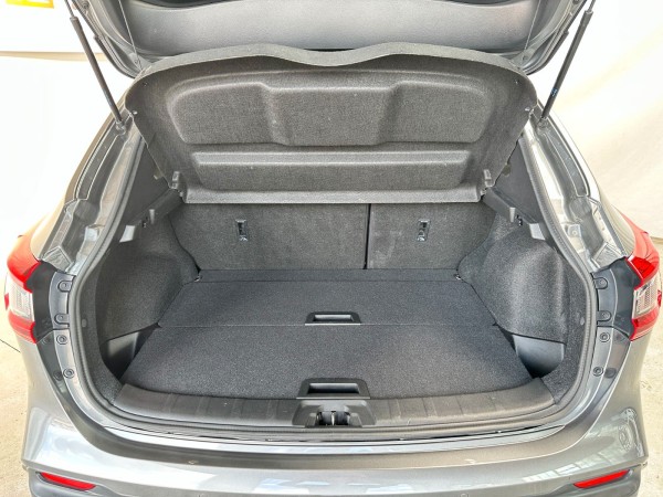 Buy Nissan Qashqai Leder*Panoramadach*Kamera 360*1.Hand Lithuania | img №25 | Unis.lt