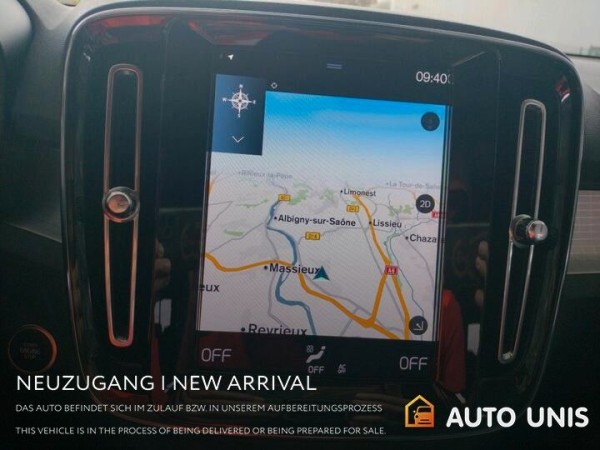 Buy Volvo XC 40 Momentum Pro*Kamera*Einparkhilfe*1.Hand Lithuania | img №11 | Unis.lt