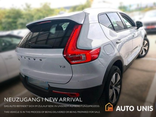 Buy Volvo XC 40 Momentum Pro*Kamera*Einparkhilfe*1.Hand Lithuania | img №4 | Unis.lt