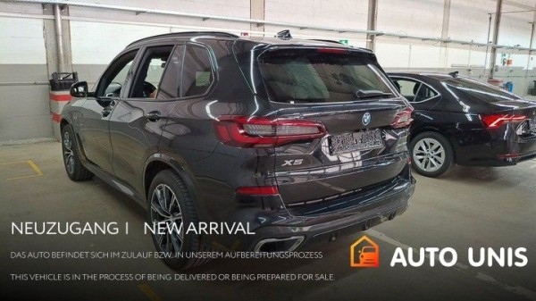 Купить BMW X5 xDrive 45e Plug-In*M-Sport*Laser*Head Up*HiFi в Литве | фото №3 | Unis.lt