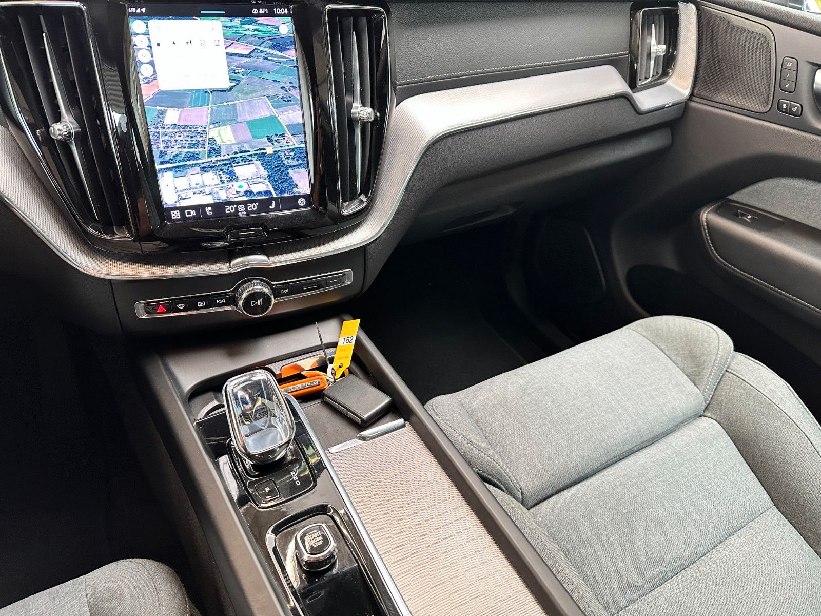 pirkite Lietuvoje Volvo XC60 T6 PHEV AWD Facelift Inscription Wool Seats | nuotrauka №15 | Unis.lt