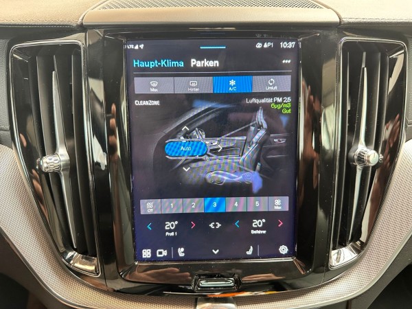 pirkite Lietuvoje Volvo XC60 T6 PHEV AWD Facelift Inscription Wool Seats | nuotrauka №18 | Unis.lt