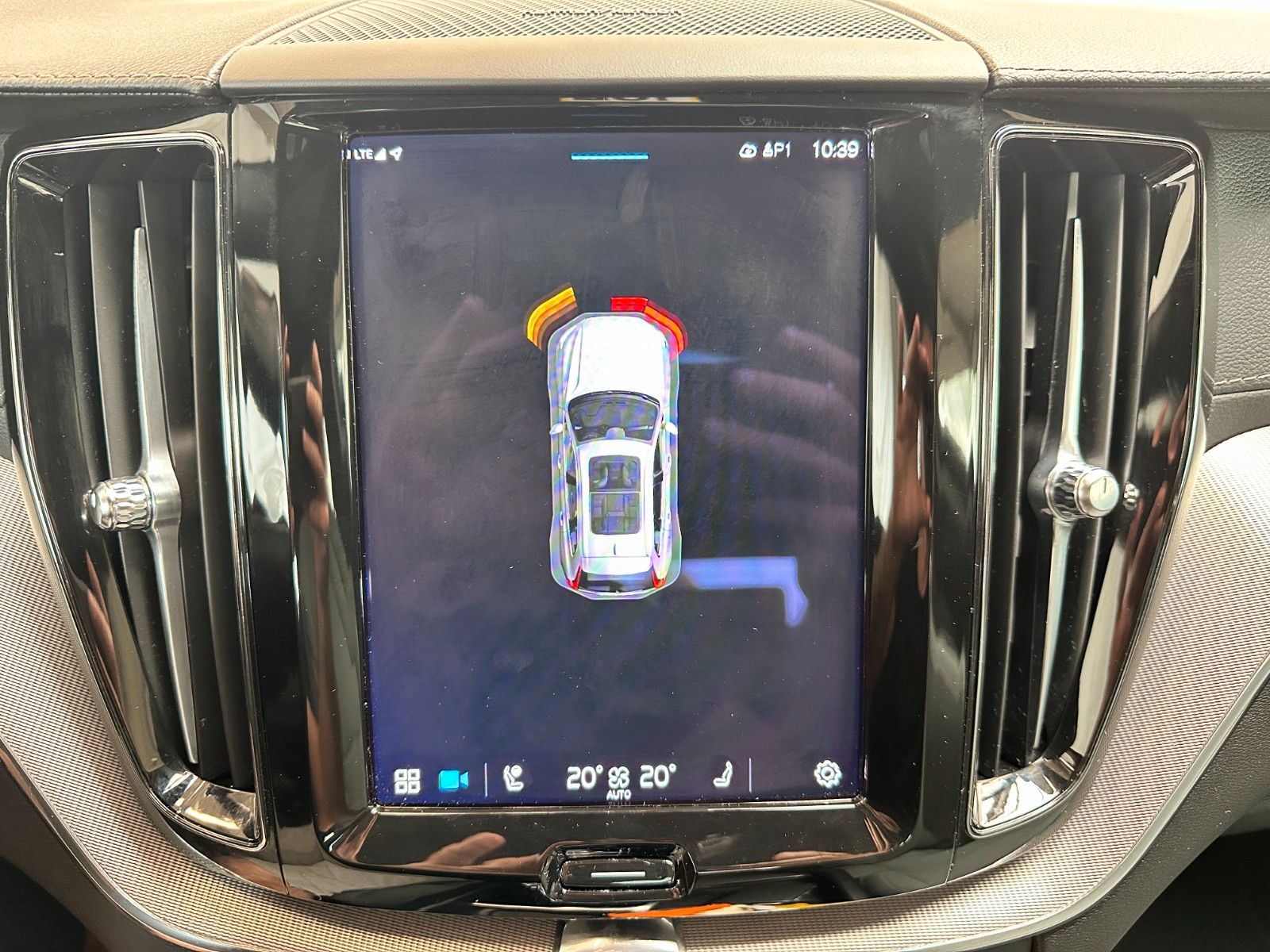 pirkite Lietuvoje Volvo XC60 T6 PHEV AWD Facelift Inscription Wool Seats | nuotrauka №21 | Unis.lt