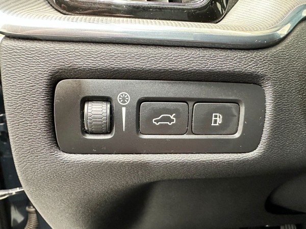 pirkite Lietuvoje Volvo XC60 T6 PHEV AWD Facelift Inscription Wool Seats | nuotrauka №8 | Unis.lt