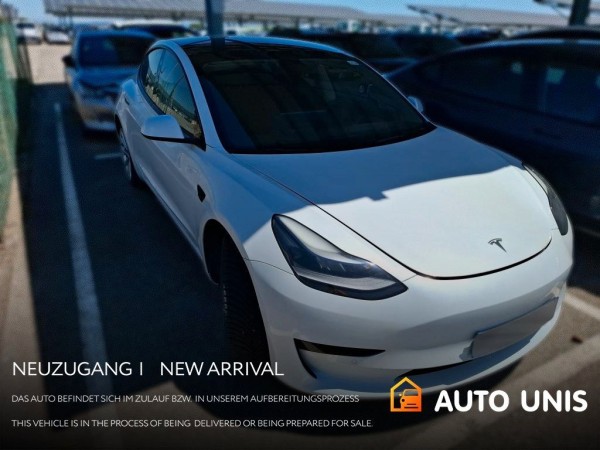 Buy Tesla Model 3 Standard Range Plus MY22 Lithuania | img №2 | Unis.lt