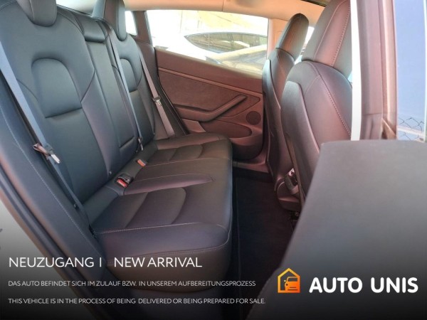 Buy Tesla Model 3 Standard Range Plus MY22 Lithuania | img №11 | Unis.lt