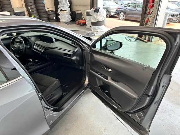 pirkite Lietuvoje Lexus UX 250 h | nuotrauka №18 | Unis.lt