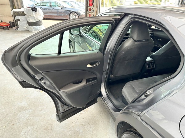 pirkite Lietuvoje Lexus UX 250 h | nuotrauka №20 | Unis.lt