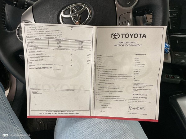 Buy Toyota Prius+ Hybrid*Kamera*Navi*Scheckheft*7pl*1.Hand Lithuania | img №13 | Unis.lt