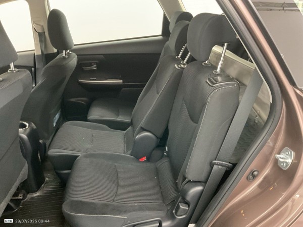 Buy Toyota Prius+ Hybrid*Kamera*Navi*Scheckheft*7pl*1.Hand Lithuania | img №10 | Unis.lt