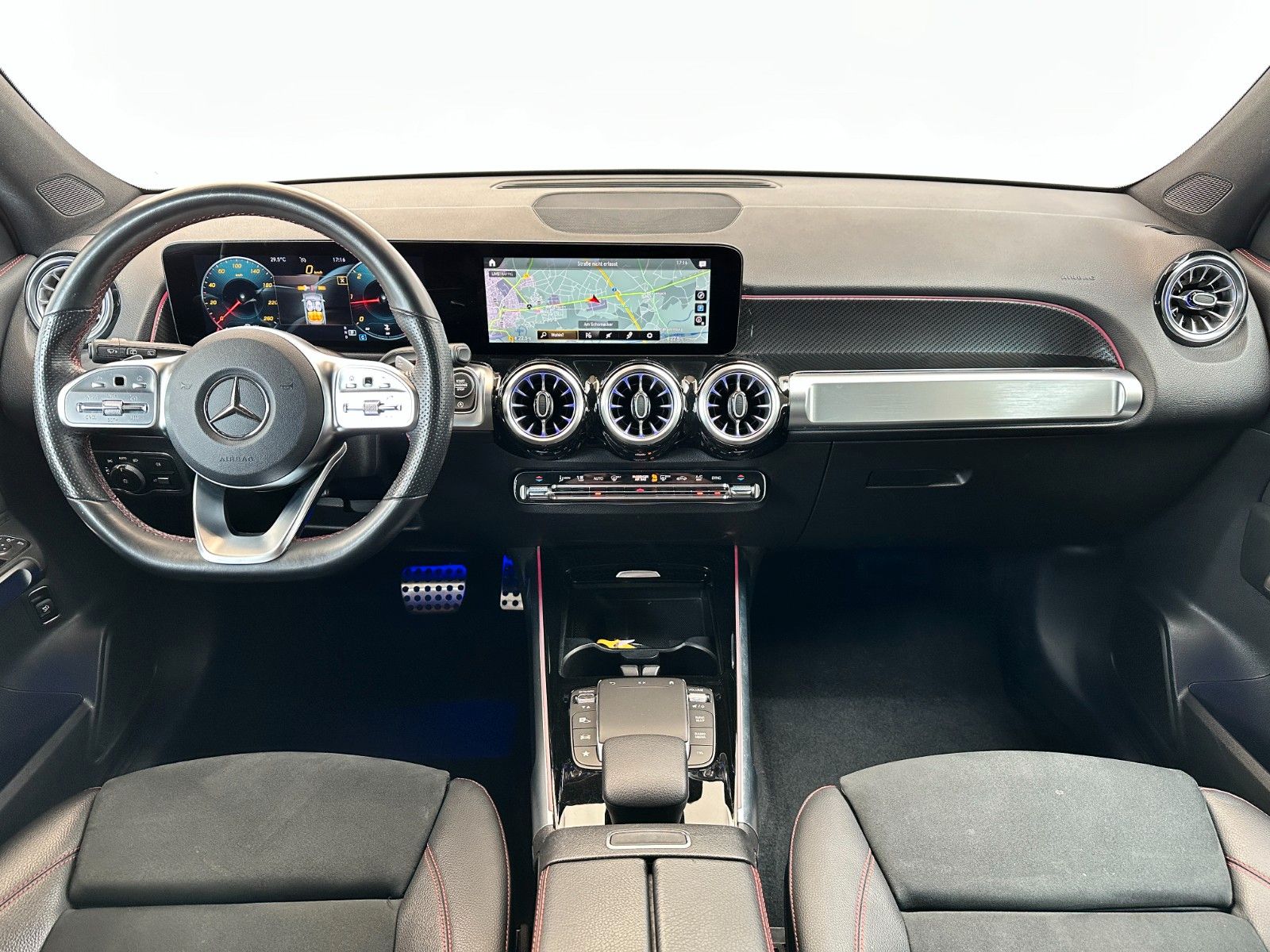 Buy Mercedes-Benz GLB 180d AMG Aut.|Cam LED|1.Hand MwSt Lithuania | img №12 | Unis.lt